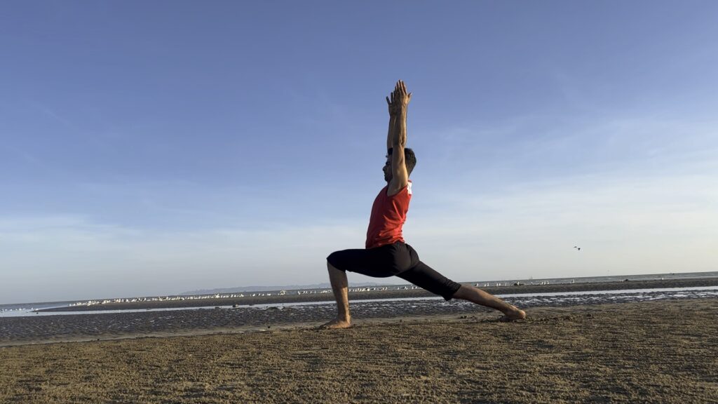 آموزش یوگا و حرکات یوگا تمرین یوگا